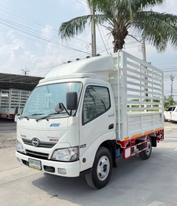 HINO XZU 136แรงม้า รถบรรทุก 4ล้อ กระบะคอกสูง ปี2018 HINO XZU 136แรงม้า รถบรรทุก 4ล้อ กระบะคอกสูง ปี2018