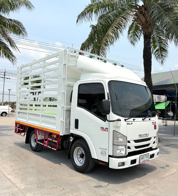 รถ ISUZU NLR 130 แรง ปี 2565  รถห้างแท้ (4 ล้อไม่ติดเวลา) #กะบะคอกสูง #ยาว 3.30 ม.#กว้าง 1.90 ม. รถสวย มือเดียว