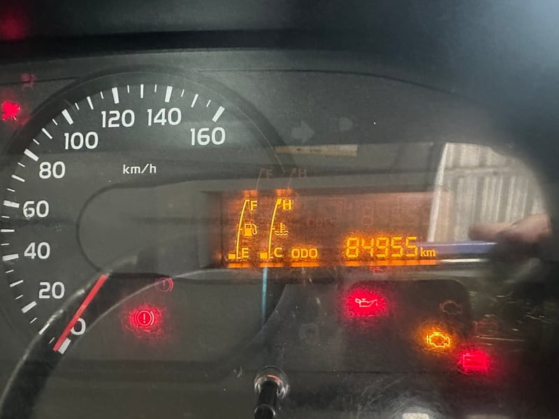 HINO XZU 136แรงม้า รถบรรทุก 4ล้อ ตู้แห้ง ปี2018 เลขไมล์ 84,000 กม.