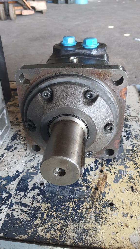 มอเตอร์DANFOSSกับแผงออยคูลริ่ง มอเตอร์DANFOSSกับแผงออยคูลริ่ง