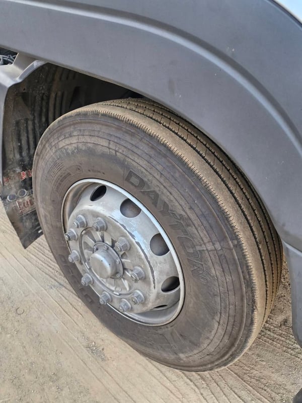 HINO FM รถบรรทุก 10ล้อ พื้นเรียบ ปี2018 เลขไมล์น้อยกว่า 800,000 กม.