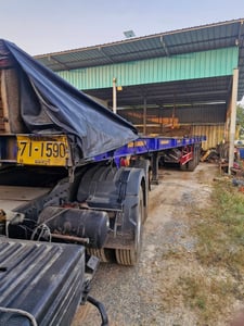 NISSAN UD QUESTER UD TRUCK รถบรรทุก หัวลาก 10ล้อ พื้นเรียบ ปี2017 เลขไมล์น้อยกว่า 800,000 กม.