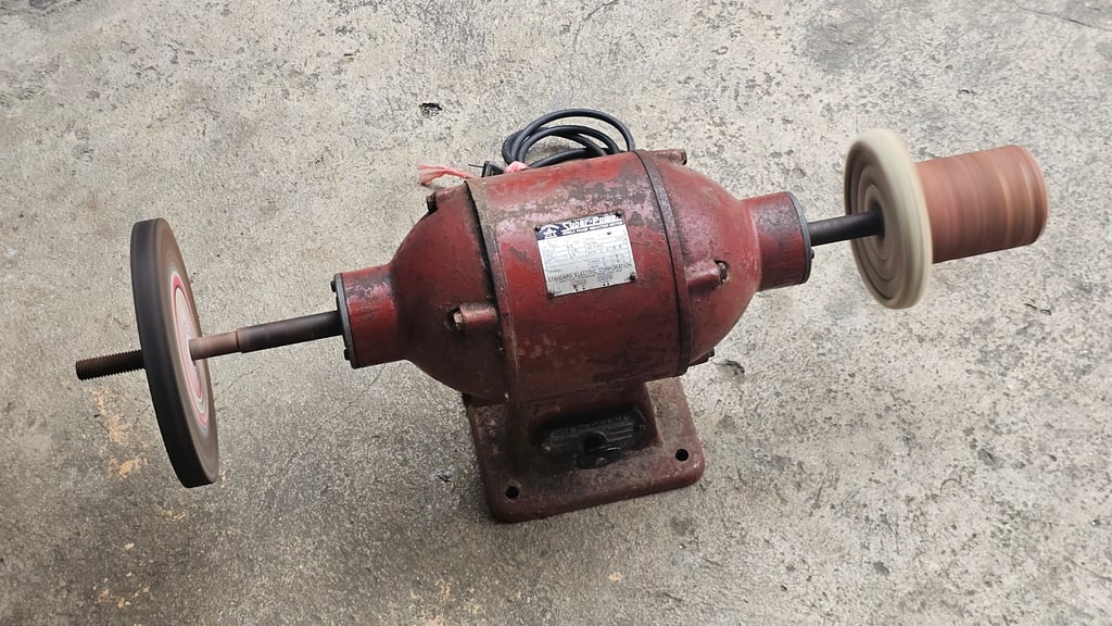 มอเตอร์ 2 แขน ขนาด ครึ่งแรง ไฟบ้าน 220v สวยเดิมใช้ได้ปกติ มอเตอร์ 2 แขน ขนาด ครึ่งแรง ไฟบ้าน 220v สวยเดิมใช้ได้ปกติ