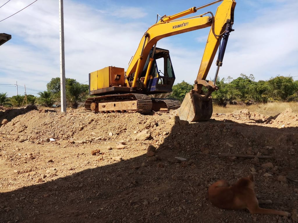 PC100 (ขาย 255,000) ต่อรองได้ เครื่อง ช่วงล่าง ใช้งานปกติ ใช้งานได้เลย