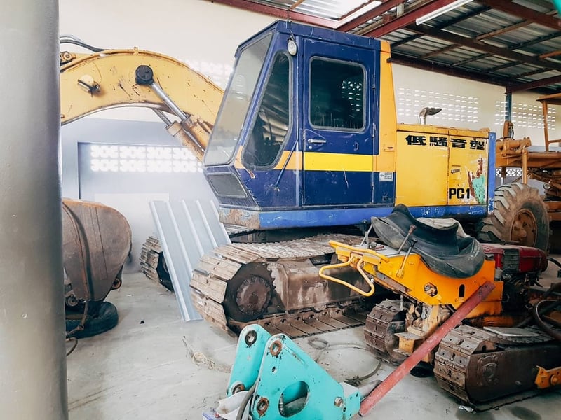 PC100 (ขาย 255,000) ต่อรองได้ เครื่อง ช่วงล่าง ใช้งานปกติ ใช้งานได้เลย