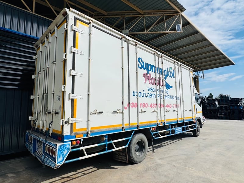 ISUZU FRR 154แรงม้า รถบรรทุก 6ล้อ ตู้แห้ง ปี2019 ISUZU FRR 154แรงม้า รถบรรทุก 6ล้อ ตู้แห้ง ปี2019