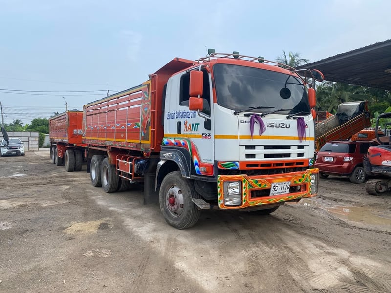 ISUZU FXZ 360แรงม้า รถบรรทุก 10ล้อ พ่วงแม่ลูก ปี2011 เลขไมล์มากกว่า 800,000 กม.