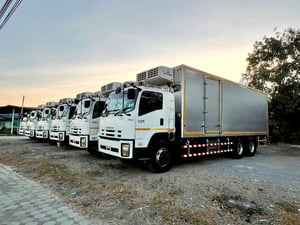 สิบล้อ FVM240 เพลาเดียวตู้เย็น มีลิฟต์ท้าย ปี 56 ยาว 7.8 เมตร รถสวยบางเดิม พร้อมใช้ทุกคัน ยางเต็มสิบเส้น สดจัดไฟแนนซ์ได้ 🚨เน้นโทรนะครับ สิบล้อ FVM240 เพลาเดียวตู้เย็น มีลิฟต์ท้าย ปี 56 ยาว 7.8 เมตร รถสวยบางเดิม พร้อมใช้ทุกคัน ยางเต็มสิบเส้น สดจัดไฟแนนซ์ได้ 🚨เน้นโทรนะครับ