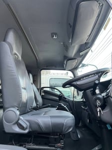 สิบล้อ FVM240 เพลาเดียวตู้เย็น มีลิฟต์ท้าย ปี 56 ยาว 7.8 เมตร รถสวยบางเดิม พร้อมใช้ทุกคัน ยางเต็มสิบเส้น สดจัดไฟแนนซ์ได้ 🚨เน้นโทรนะครับ สิบล้อ FVM240 เพลาเดียวตู้เย็น มีลิฟต์ท้าย ปี 56 ยาว 7.8 เมตร รถสวยบางเดิม พร้อมใช้ทุกคัน ยางเต็มสิบเส้น สดจัดไฟแนนซ์ได้ 🚨เน้นโทรนะครับ