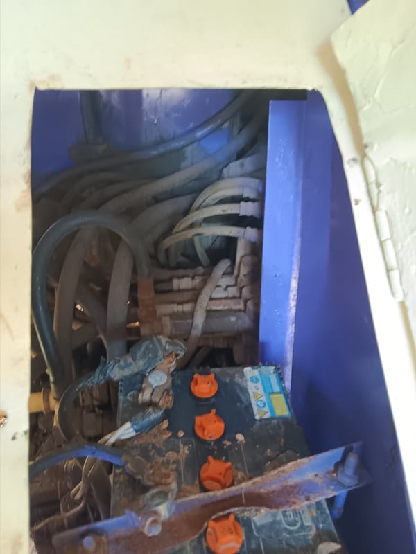 รถขุดโกเบ5ตัน พร้อมเทลเลอร์ รถขุดโกเบ5ตัน พร้อมเทลเลอร์