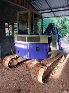 รถขุดโกเบ5ตัน พร้อมเทลเลอร์ รถขุดโกเบ5ตัน พร้อมเทลเลอร์