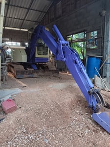 รถขุดโกเบ5ตัน พร้อมเทลเลอร์ รถขุดโกเบ5ตัน พร้อมเทลเลอร์