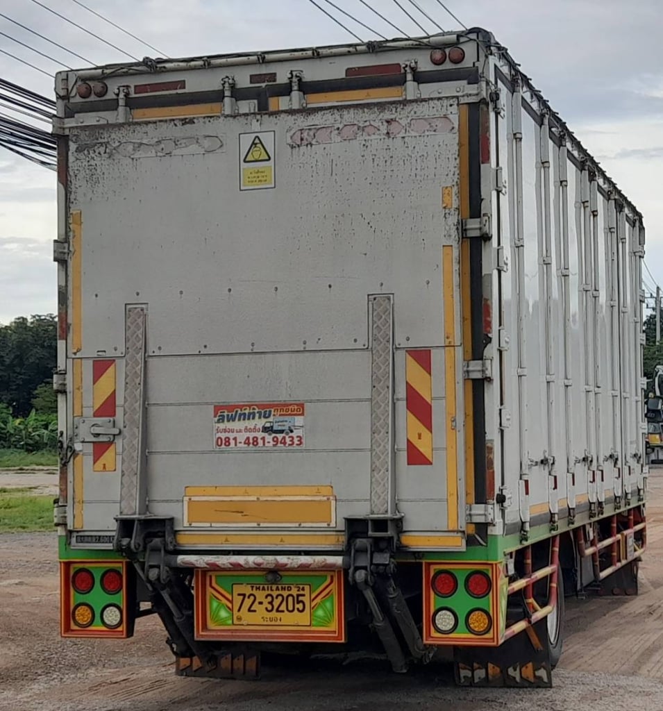 ขายด่วนสนใจโทร0653216587 รถมือเดียวเจ้าของขายเอง600,000บาทเงินสด ขายด่วนสนใจโทร0653216587 รถมือเดียวเจ้าของขายเอง600,000บาทเงินสด