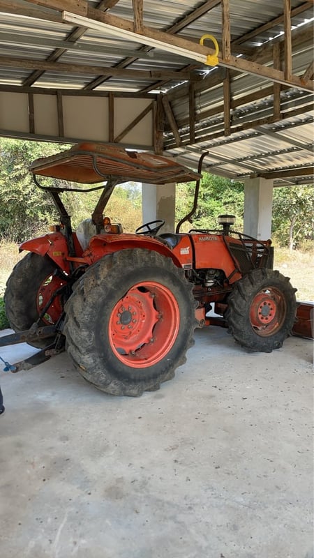 ขายรถไถM7040 ราคา209000 สนใจโทร 0801160272 ขายรถไถM7040 ราคา209000 สนใจโทร 0801160272