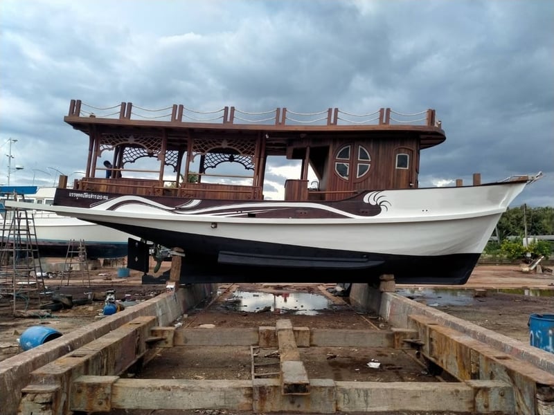 ขายเรือนำเที่ยว