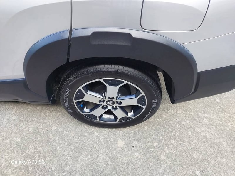 Mitsubishi x-pender cross 1.5 ปี 20 Mitsubishi x-pender cross 1.5 ปี 20