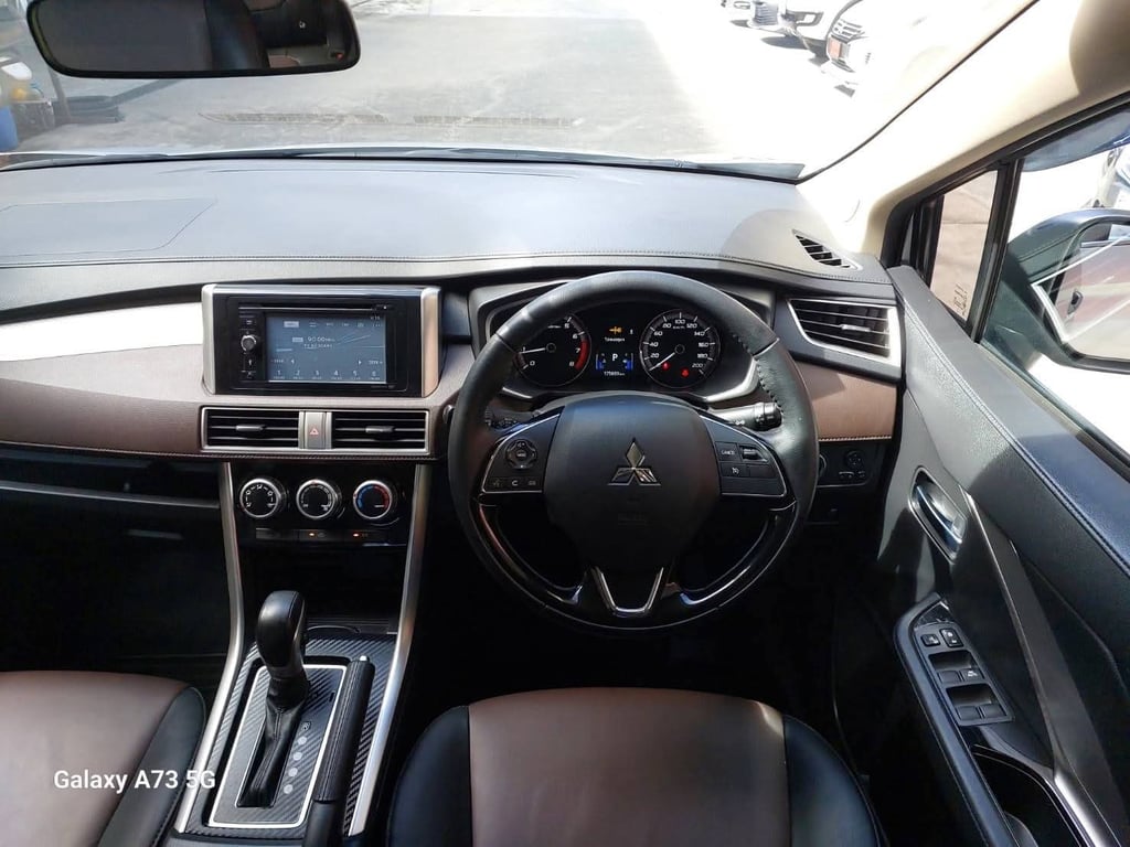 Mitsubishi x-pender cross 1.5 ปี 20