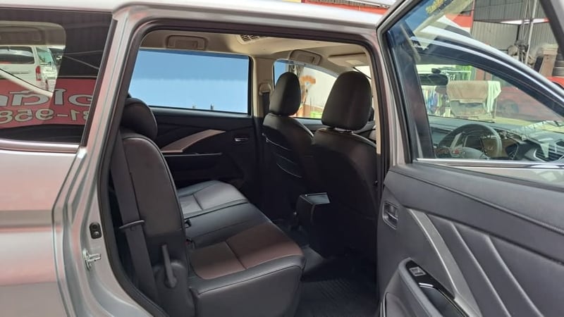 Mitsubishi x-pender cross 1.5 ปี 20 Mitsubishi x-pender cross 1.5 ปี 20