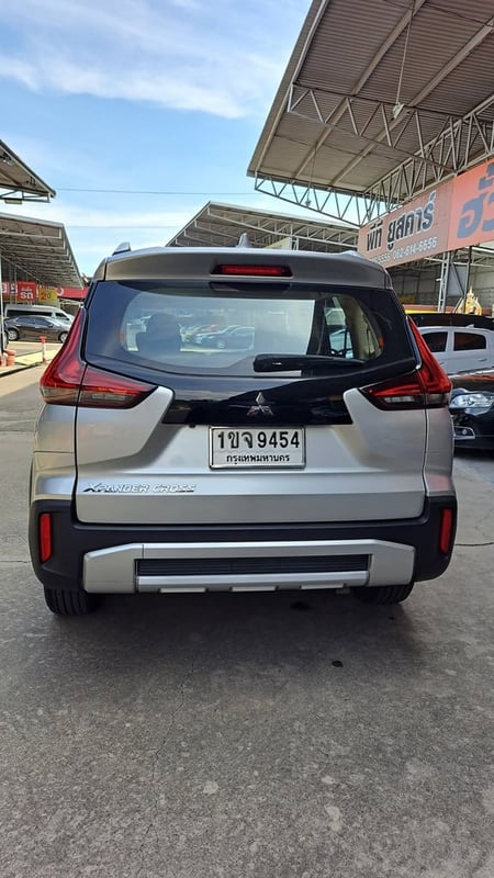 Mitsubishi x-pender cross 1.5 ปี 20 Mitsubishi x-pender cross 1.5 ปี 20