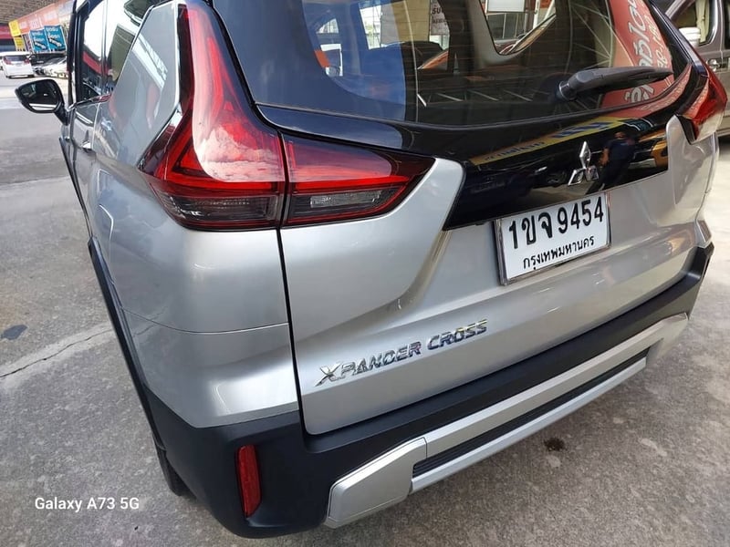 Mitsubishi x-pender cross 1.5 ปี 20 Mitsubishi x-pender cross 1.5 ปี 20