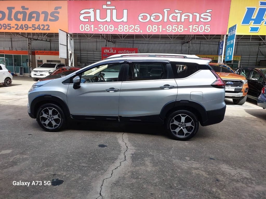 Mitsubishi x-pender cross 1.5 ปี 20