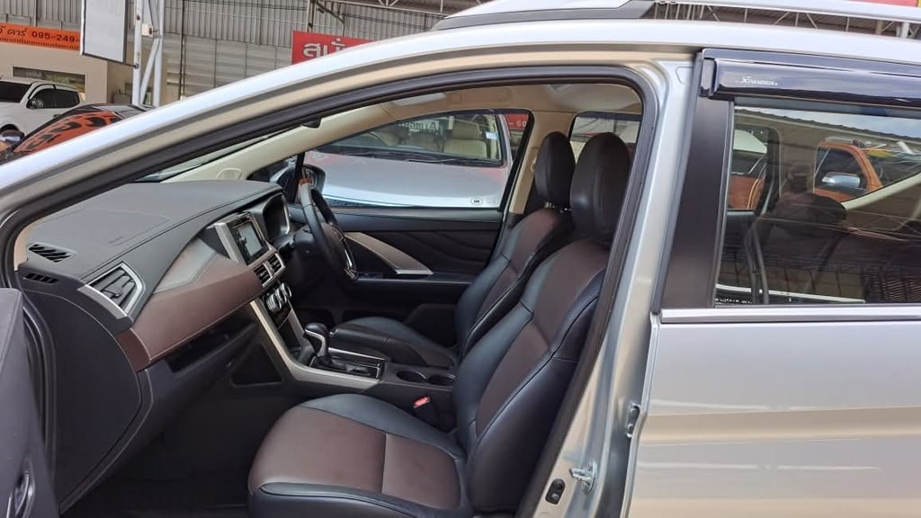 Mitsubishi x-pender cross 1.5 ปี 20