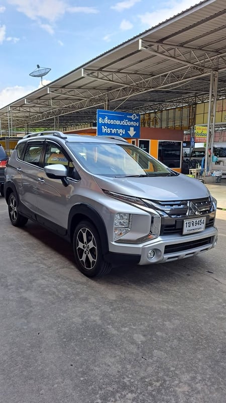 Mitsubishi x-pender cross 1.5 ปี 20 Mitsubishi x-pender cross 1.5 ปี 20