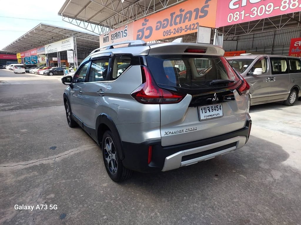 Mitsubishi x-pender cross 1.5 ปี 20