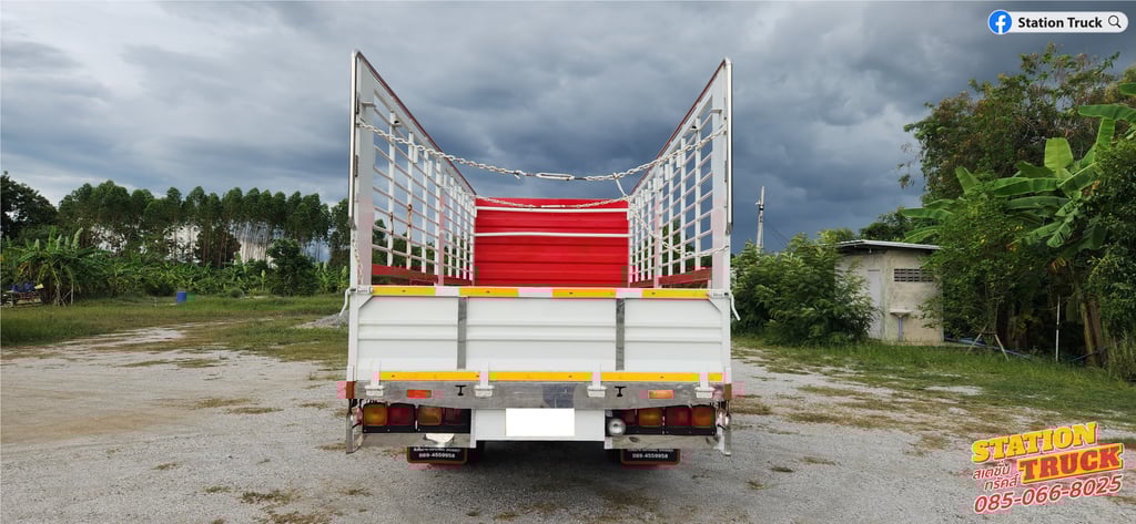 HINO FC 175แรงม้า รถบรรทุก 6ล้อ กระบะคอกสูง ปี2023 เลขไมล์ 157,583 กม. HINO FC 175แรงม้า รถบรรทุก 6ล้อ กระบะคอกสูง ปี2023 เลขไมล์ 157,583 กม.