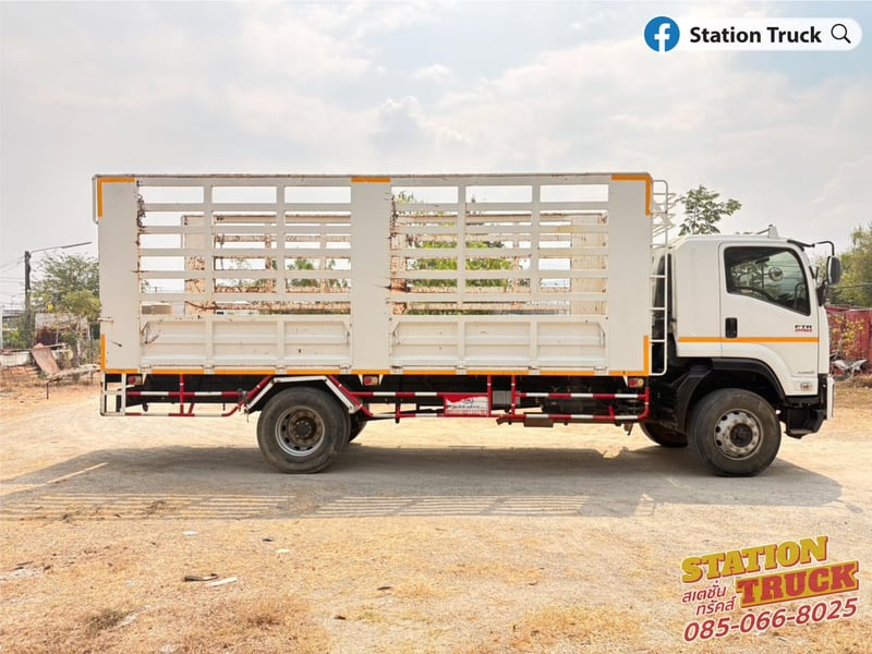 ISUZU FTR 240แรงม้า รถบรรทุก 6ล้อ กระบะคอกสูง ปี2020 เลขไมล์ 52,324 กม. ISUZU FTR 240แรงม้า รถบรรทุก 6ล้อ กระบะคอกสูง ปี2020 เลขไมล์ 52,324 กม.