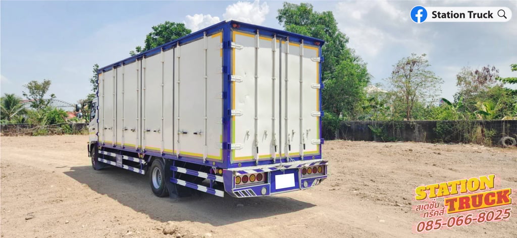 HINO FC 175แรงม้า รถบรรทุก 6ล้อ ตู้แห้ง ปี2022