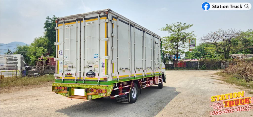 ISUZU FRR 190แรงม้า รถบรรทุก 6ล้อ ตู้แห้ง ปี2020
