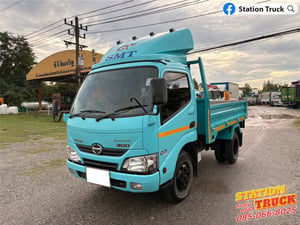 HINO XZU 150แรงม้า รถบรรทุก 6ล้อ ดั้มพ์ ปี2021 เลขไมล์ 95,535 กม. HINO XZU 150แรงม้า รถบรรทุก 6ล้อ ดั้มพ์ ปี2021 เลขไมล์ 95,535 กม.