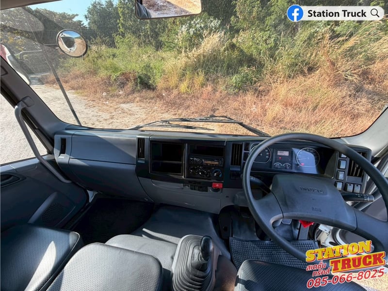 ISUZU FRR 190แรงม้า รถบรรทุก 6ล้อ ตู้แห้ง ปี2021