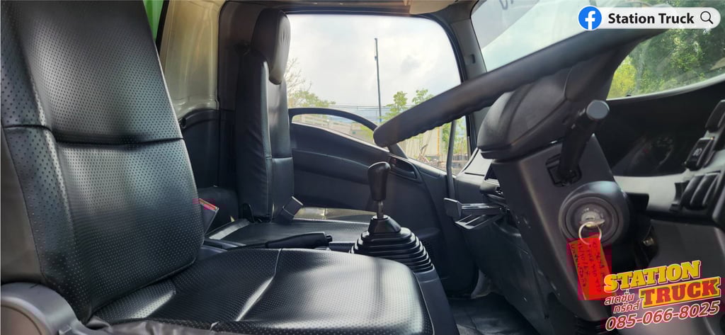 ISUZU FRR 190แรงม้า รถบรรทุก 6ล้อ ตู้แห้ง ปี2020 ISUZU FRR 190แรงม้า รถบรรทุก 6ล้อ ตู้แห้ง ปี2020