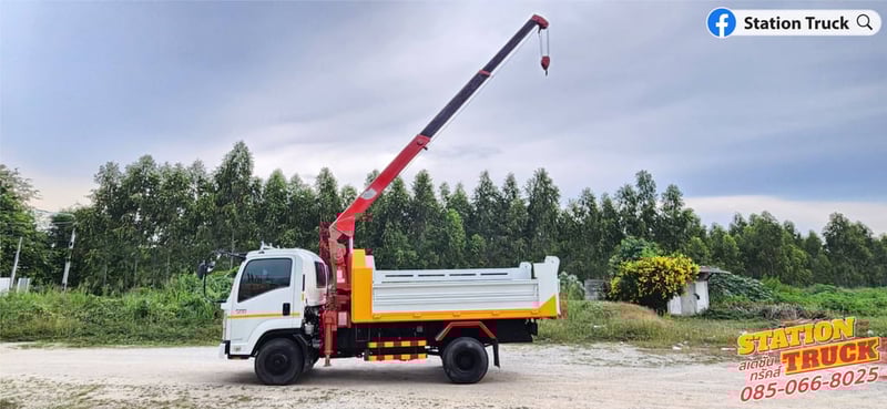 ISUZU FRR 210แรงม้า รถบรรทุก 6ล้อ กระบะเหล็กติดเครน ปี2022 เลขไมล์ 68,864 กม.