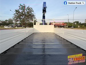 HINO FL 260แรงม้า รถบรรทุก 10ล้อ กระบะเหล็กติดเครน ปี2015