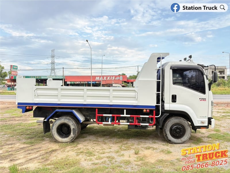 ISUZU FRR 210แรงม้า รถบรรทุก 6ล้อ ดั้มพ์ ปี2023 เลขไมล์ 24,711 กม. ISUZU FRR 210แรงม้า รถบรรทุก 6ล้อ ดั้มพ์ ปี2023 เลขไมล์ 24,711 กม.