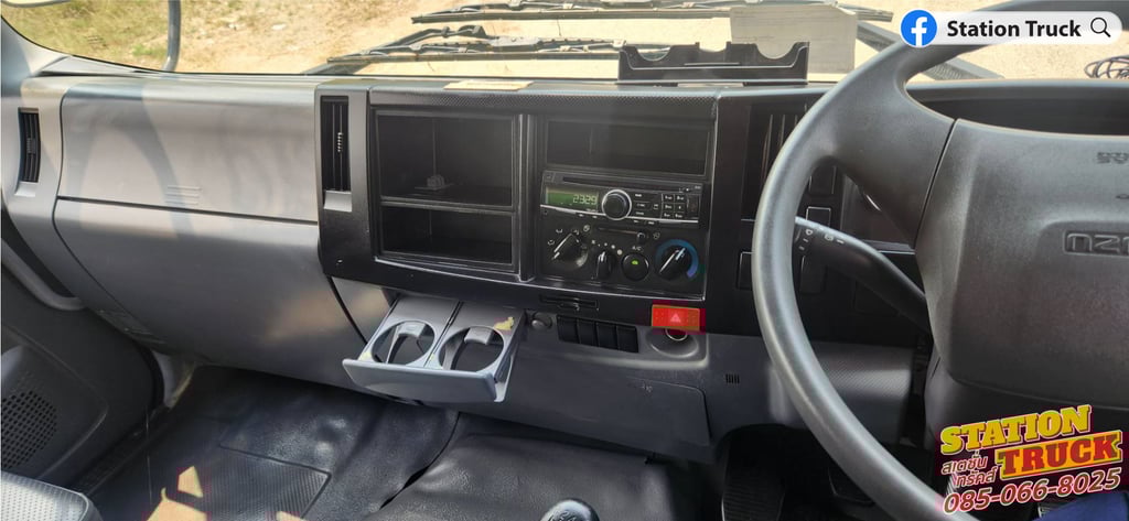 ISUZU FRR 190แรงม้า รถบรรทุก 6ล้อ ตู้แห้ง ปี2020 ISUZU FRR 190แรงม้า รถบรรทุก 6ล้อ ตู้แห้ง ปี2020