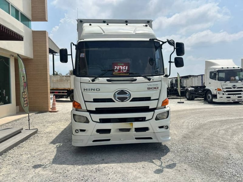 ✅ ปล่อยด่วน สิบล้อตู้ สิบบาน   HINO  FL8J 260 แรง ปี 2561 ยาวนอก 7.6สูงใน 2.56 กว้างใน 2.36  ลดเหลือ 1,750,000.- (2717)