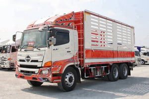 สิบล้อกระบะคอก HINO FL8J 260 แรงม้า ปี 2559 (2895) สิบล้อกระบะคอก HINO FL8J 260 แรงม้า ปี 2559 (2895)