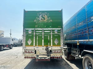 สิบล้อคอก🚚 HINO FL8J  260 เเรง ปี 2566 Sาคา  2,850,000.- (5115)