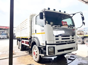 ISUZU FXZ 360 เเรง ปี 2557 ปล่อย 1,190,000.-(4857) ISUZU FXZ 360 เเรง ปี 2557 ปล่อย 1,190,000.-(4857)