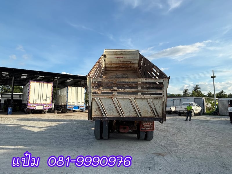 สิบล้อดั้มพ์ Hino Victor 260 แรงม้า ปี 2559 (9177) อู่สามมิตรแท้ Sาคา 990,000 บาn สิบล้อดั้มพ์ Hino Victor 260 แรงม้า ปี 2559 (9177) อู่สามมิตรแท้ Sาคา 990,000 บาn