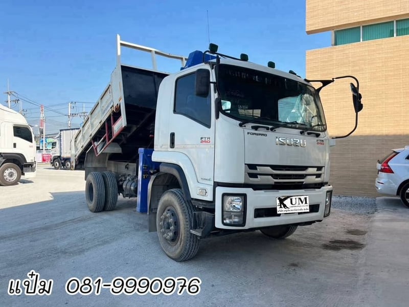 🚚หกล้อดั้มพ์ ติดเครน ปี 2566 ISUZU FTR 240 แรง Sาคา  1,890,000.--(3266)