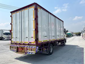 🚛หกล้อตู้สิบบาน ISUZU FRR 210 แรง ปี  2565   Sาคา  990,000.-(2331)