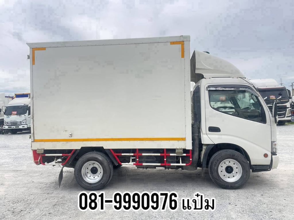 สี่ล้อจัมโบ้ HINO XZU 136 แรง ปี 2561 (4583)
