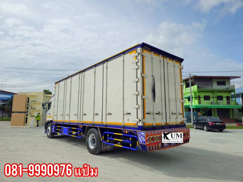 💎ช่วงนี้มีน้อย  เข้าไม่บ่อย หกล้อตู้สิบบาน HINO  FG8J  240 แรงม้า ปี  2564  สิบน๊อตเเล้ว ราคา 1,670,000.-(3641)