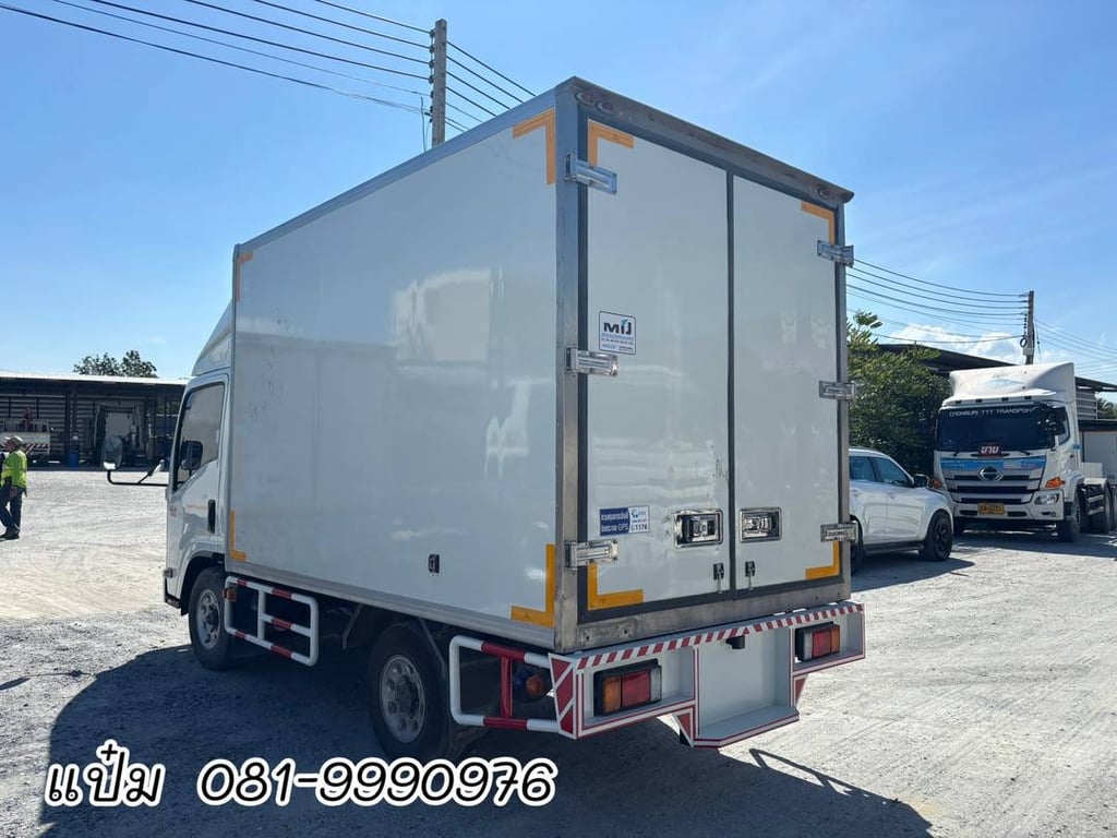 🚚สี่ล้อตู้เย็นจัมโบ้ ปี 2566 ISUZU NLR 130 เเรงม้า Sาคา 790,000.-(8083) 🚚สี่ล้อตู้เย็นจัมโบ้ ปี 2566 ISUZU NLR 130 เเรงม้า Sาคา 790,000.-(8083)