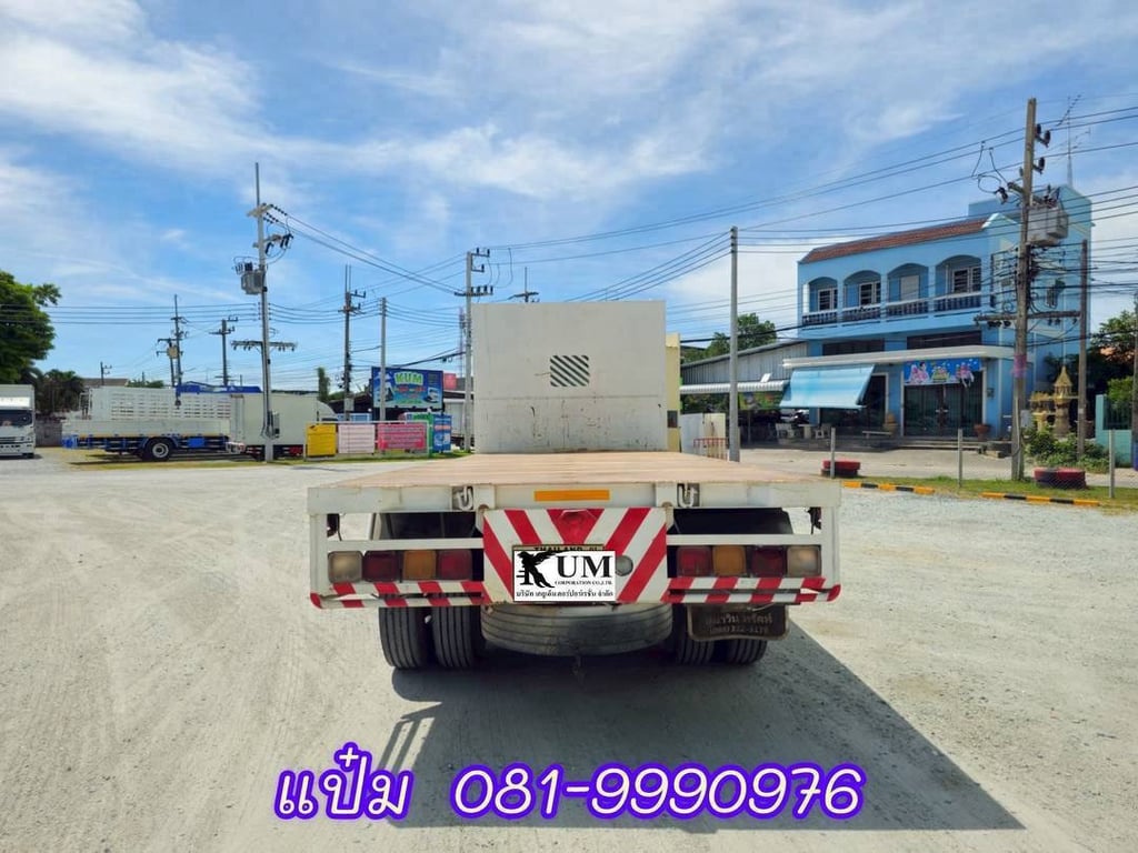 🚚สิบล้อพื้นเรียบ 2 เพลา ISUZU  FVZ 300 แรงม้า  ราคา 1,140,000.-(0812)